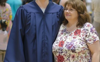 Mes camarades de classe se sont moqués de moi parce que j'étais le fils du ramasseur d'ordures – Le jour de la remise des diplômes, je leur ai dit quelque chose qu'ils n'oublieront jamais